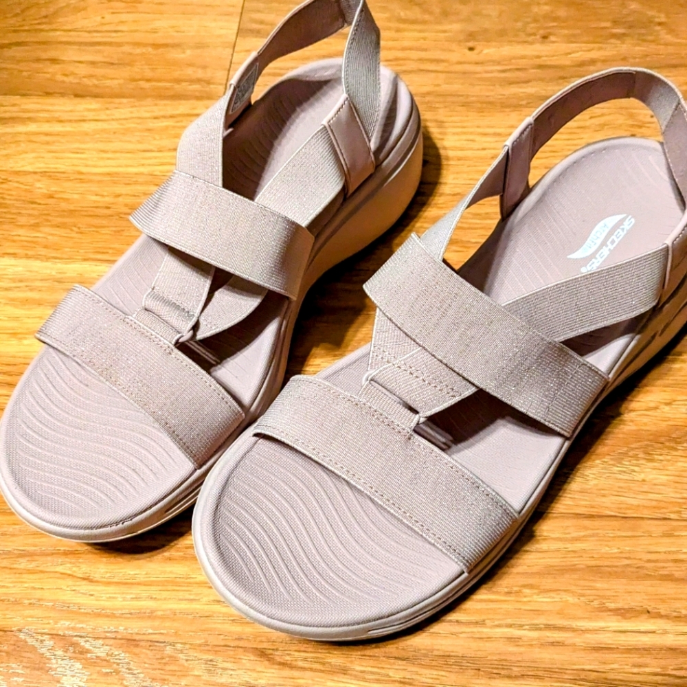 Skechers Arch fit Slingback Sandal